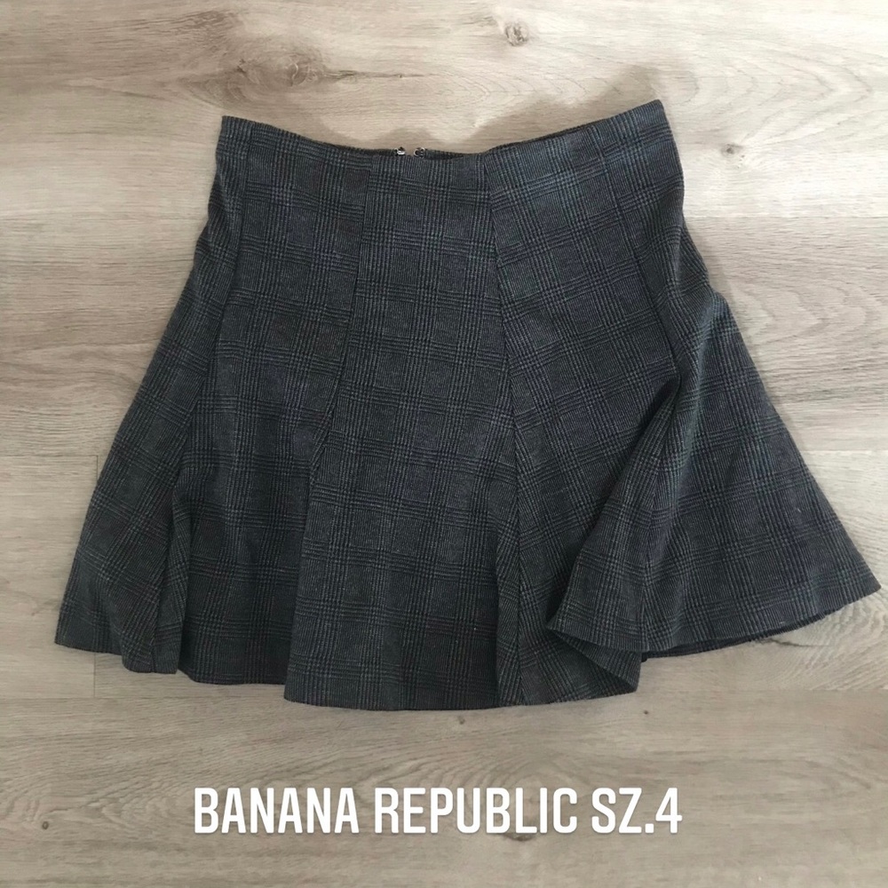 Banana republic gray mini skirt